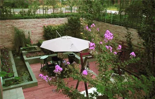 下沉式庭院溫情與美景共存