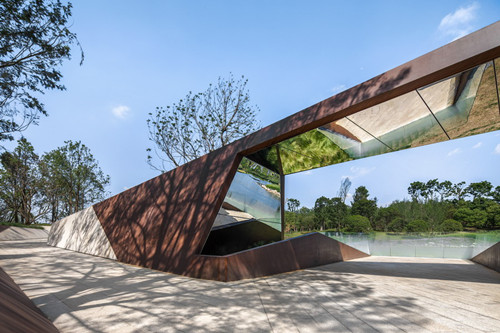 園冶杯專業獎:麓湖生態城辦公區湖岸景觀改造