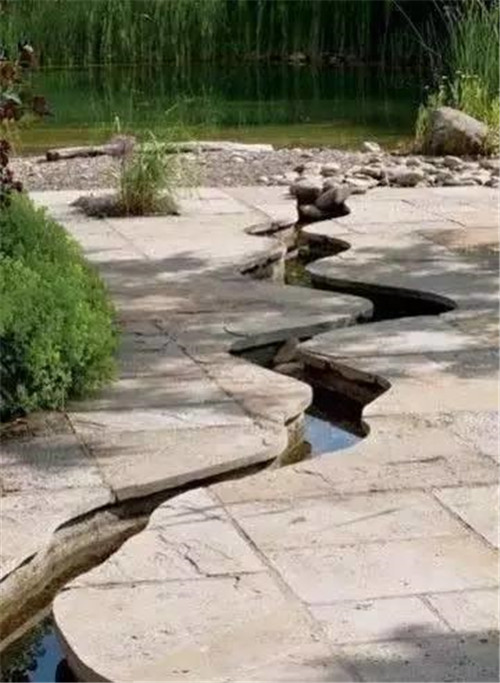 院子里造個(gè)小水景檔次提高了十倍不止