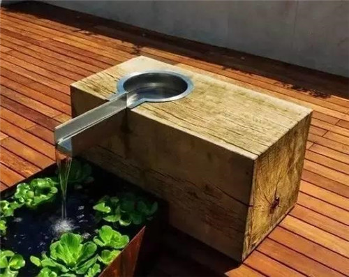 院子里造個(gè)小水景檔次提高了十倍不止