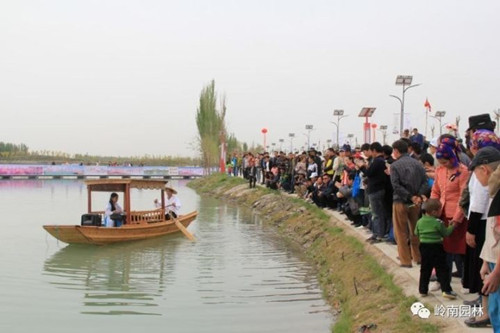 嶺南園林在新疆草湖鎮建立林業產業基地