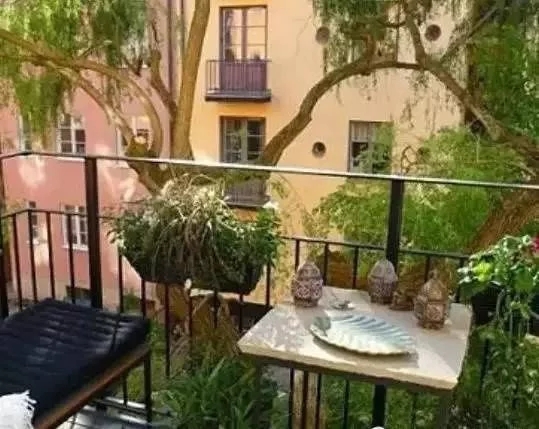 如何設計陽臺花園