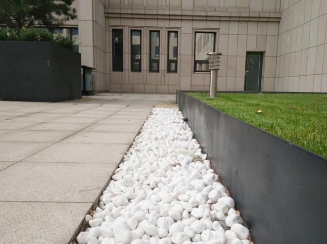 遷安市市政廣場(chǎng)西側(cè)公建區(qū)雨水改造工程