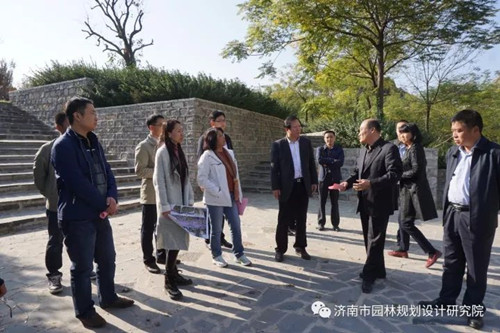 國土部考察濟(jì)南園林院臥牛山地質(zhì)公園項(xiàng)目