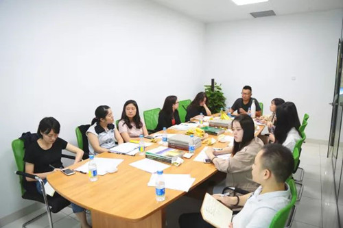 研究生工作站企業導師分享會走進文科園林