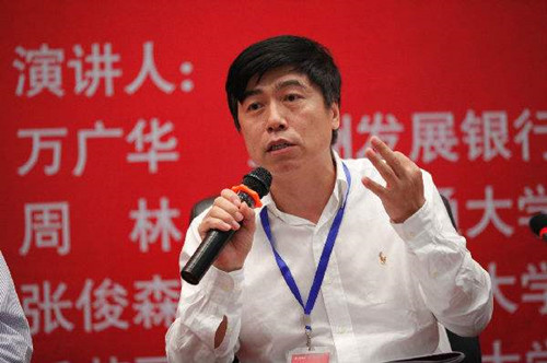 萬(wàn)廣華：要注意城市化速度高于預(yù)期的風(fēng)險(xiǎn)