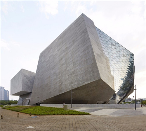 深圳當代藝術館及城市規劃展覽館