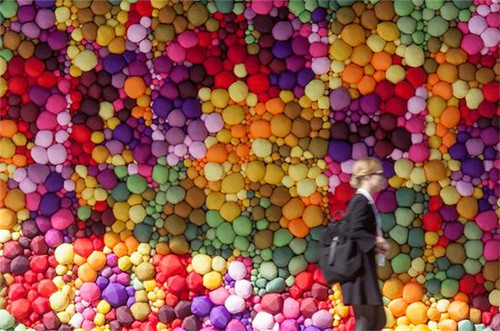 以水果和蔬菜為主題的城市雕塑