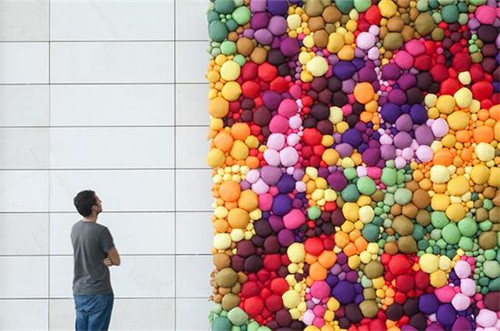 以水果和蔬菜為主題的城市雕塑