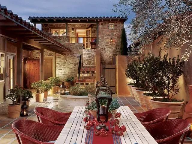 別小看農村，庭院打扮起來比別墅還美