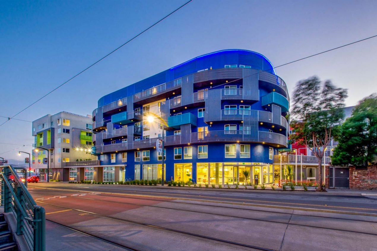 舊金山多帕奇工業遺址景觀改造——繩結步道