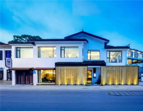 蘇州西山一家設計極簡工業風的民宿