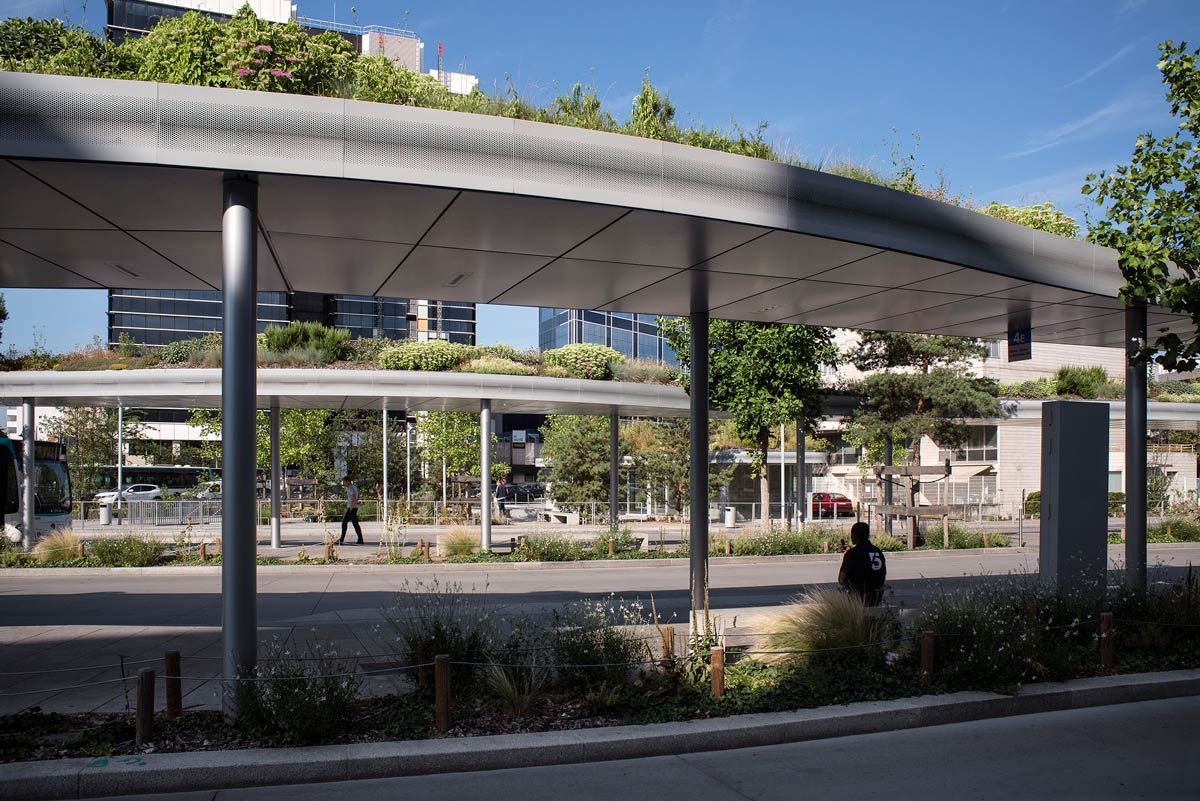 多模式交通樞紐的公共空間設計