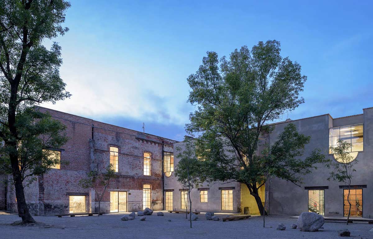 鄉村住宅變身辦公樓的景觀改造