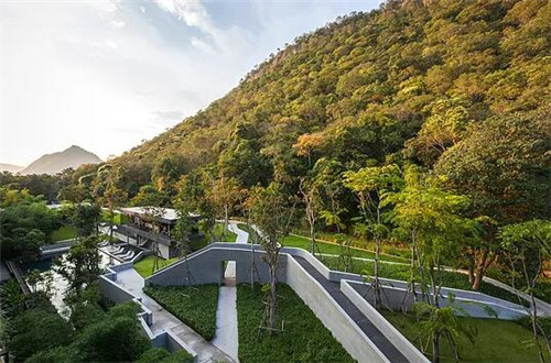 TROP作品:雨林邊緣的度假村住宅景觀設計