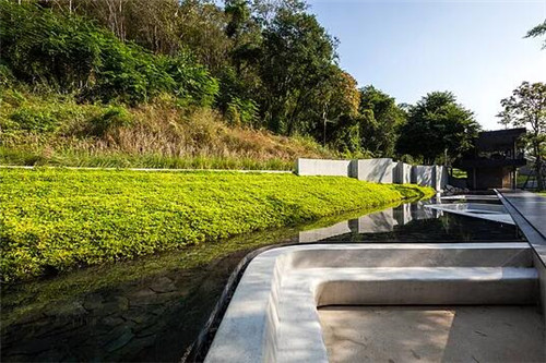 TROP作品:雨林邊緣的度假村住宅景觀設計