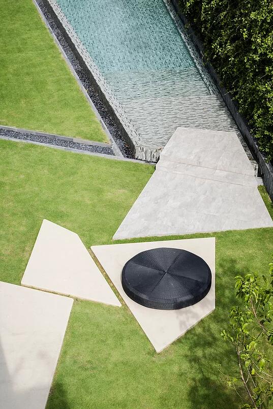 TROP作品:Baan Plai Haad度假公寓景觀設計