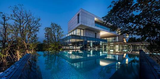 泰國曼谷雨樹住宅區(qū)景觀設計