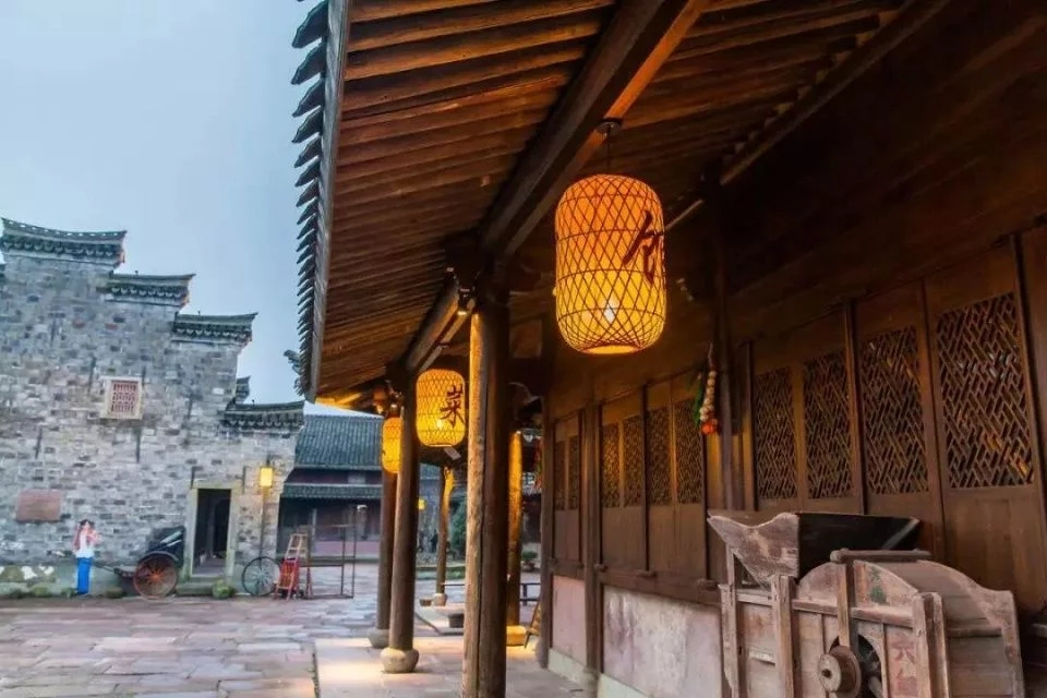 中式建筑的回歸與創(chuàng)新