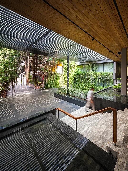 泰國曼谷Ad lib酒店景觀設計