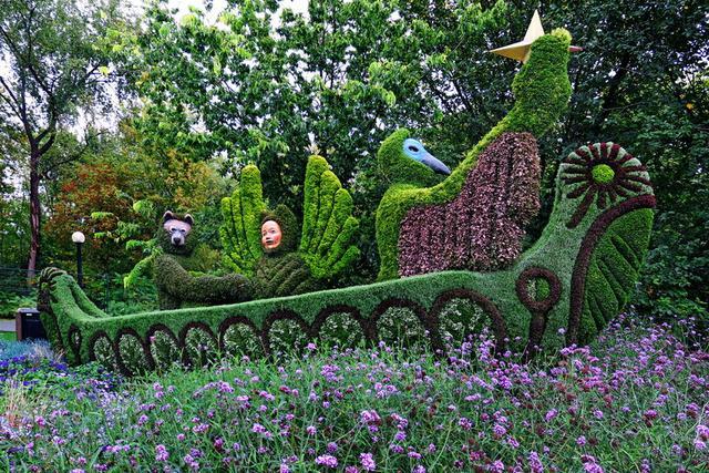 加拿大渥太華植物雕塑作品展,中國作品歡迎