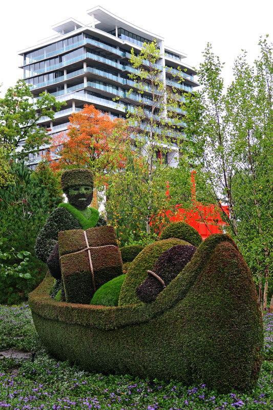 加拿大渥太華植物雕塑作品展,中國作品歡迎