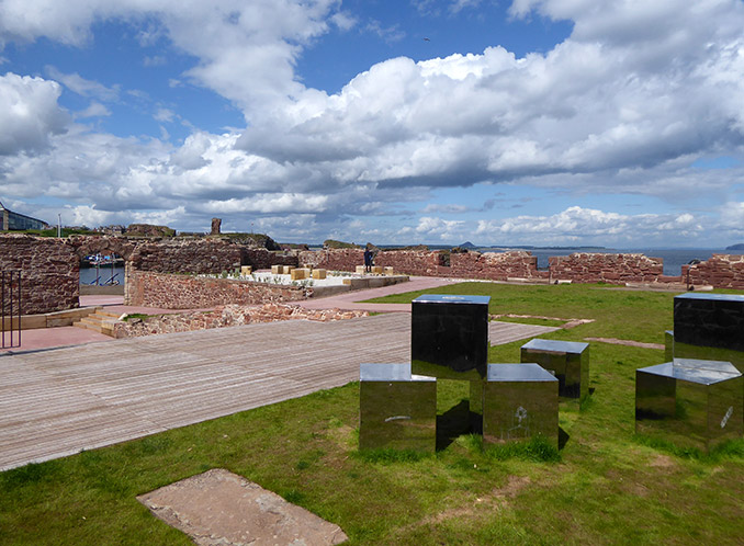蘇格蘭鄧巴拉默島遺址景觀改造