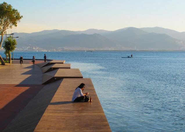 Bostanl?人行橋落日休息區(qū)景觀設計