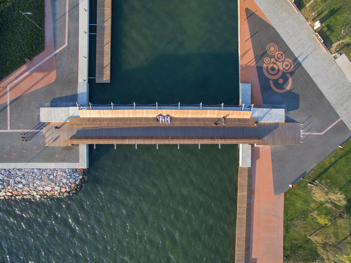 Bostanl?人行橋落日休息區(qū)景觀設計