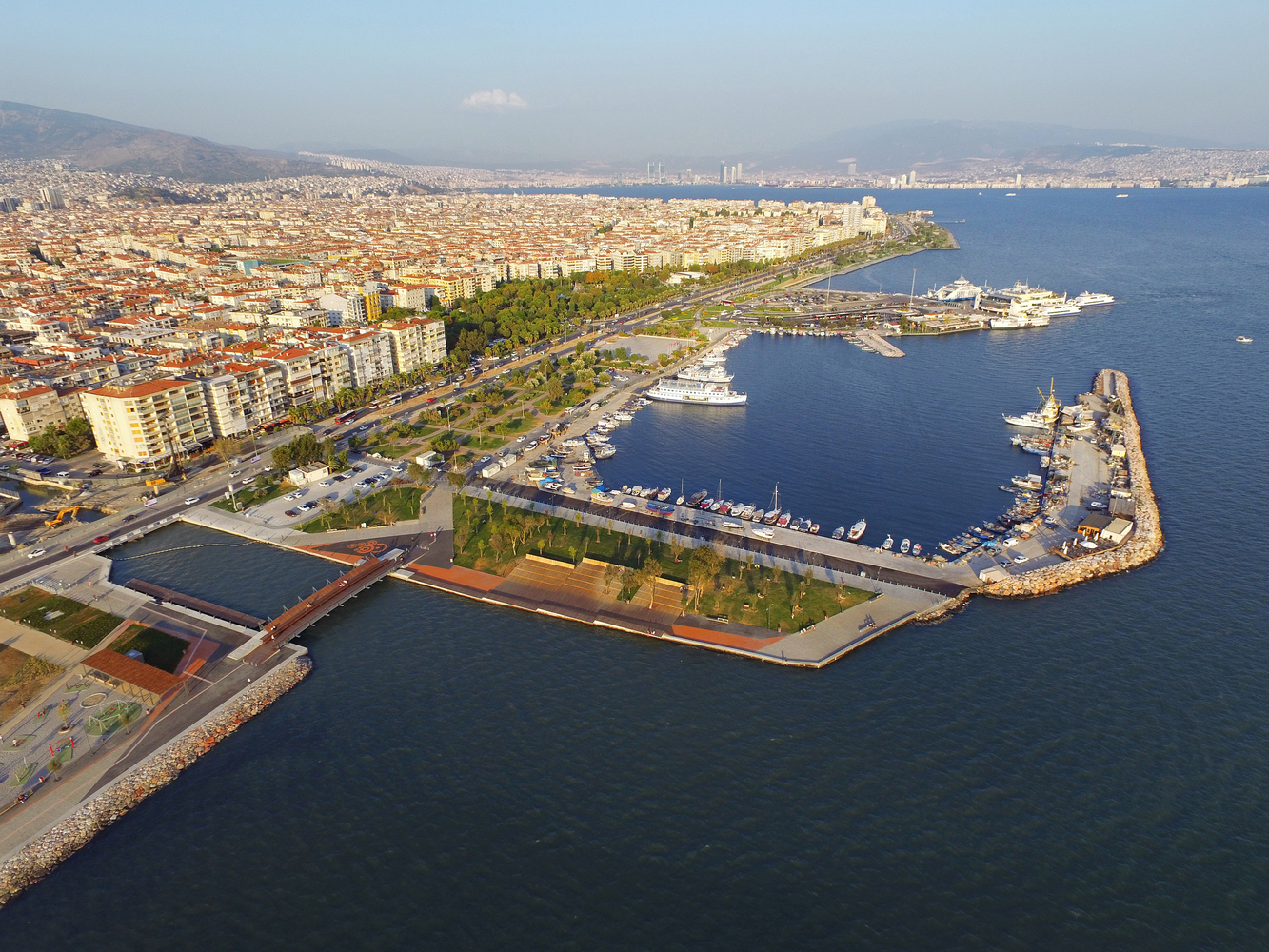 Bostanl?人行橋落日休息區(qū)景觀設計