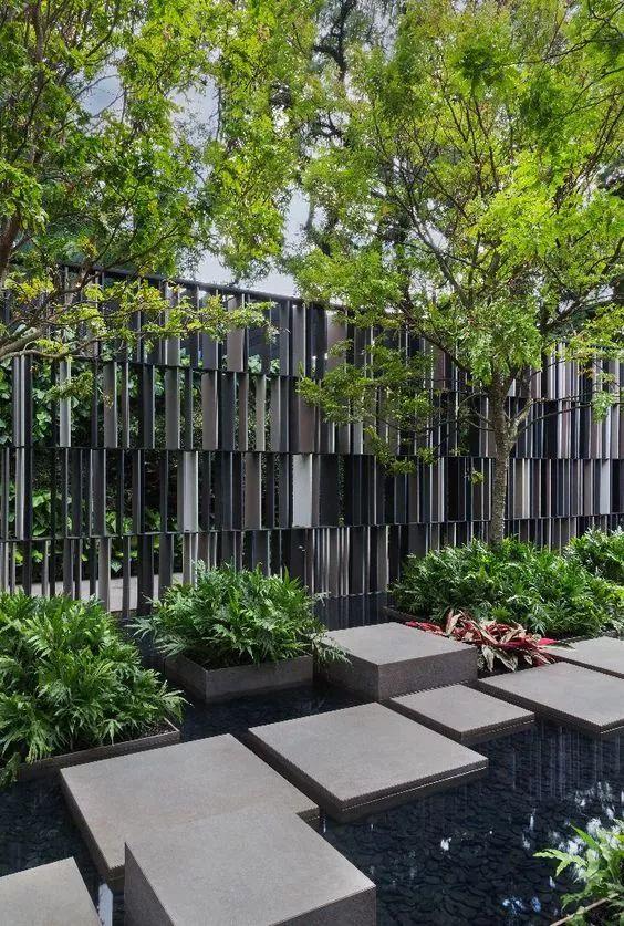 別墅庭院圍墻必備的5種設(shè)計!