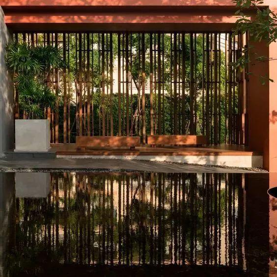 別墅庭院圍墻必備的5種設(shè)計!