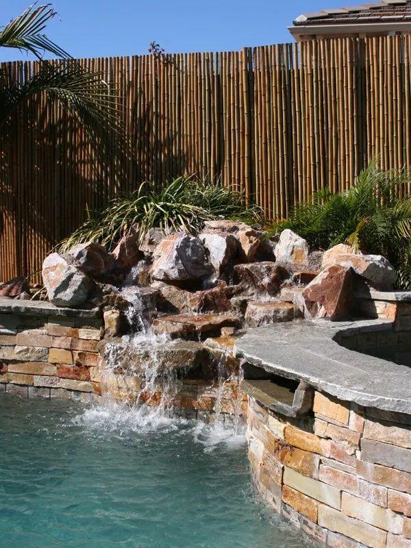 別墅庭院圍墻必備的5種設(shè)計!