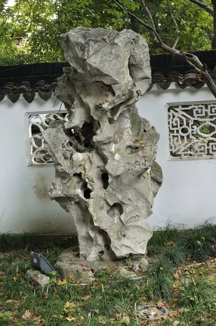 瞻園的驕傲與放縱——新瞻園的放縱