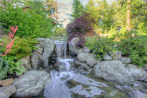 設計巧妙瀑布景觀江南美景花園