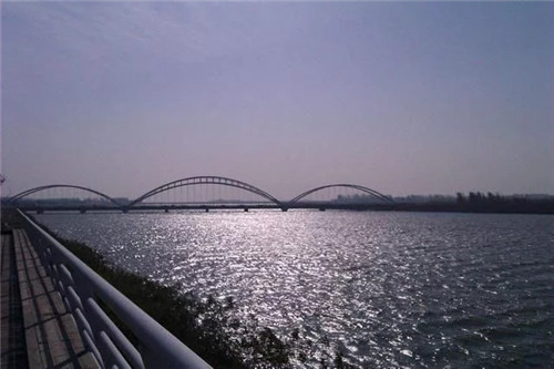 山海關原生態自然景觀游人如織的畫廊