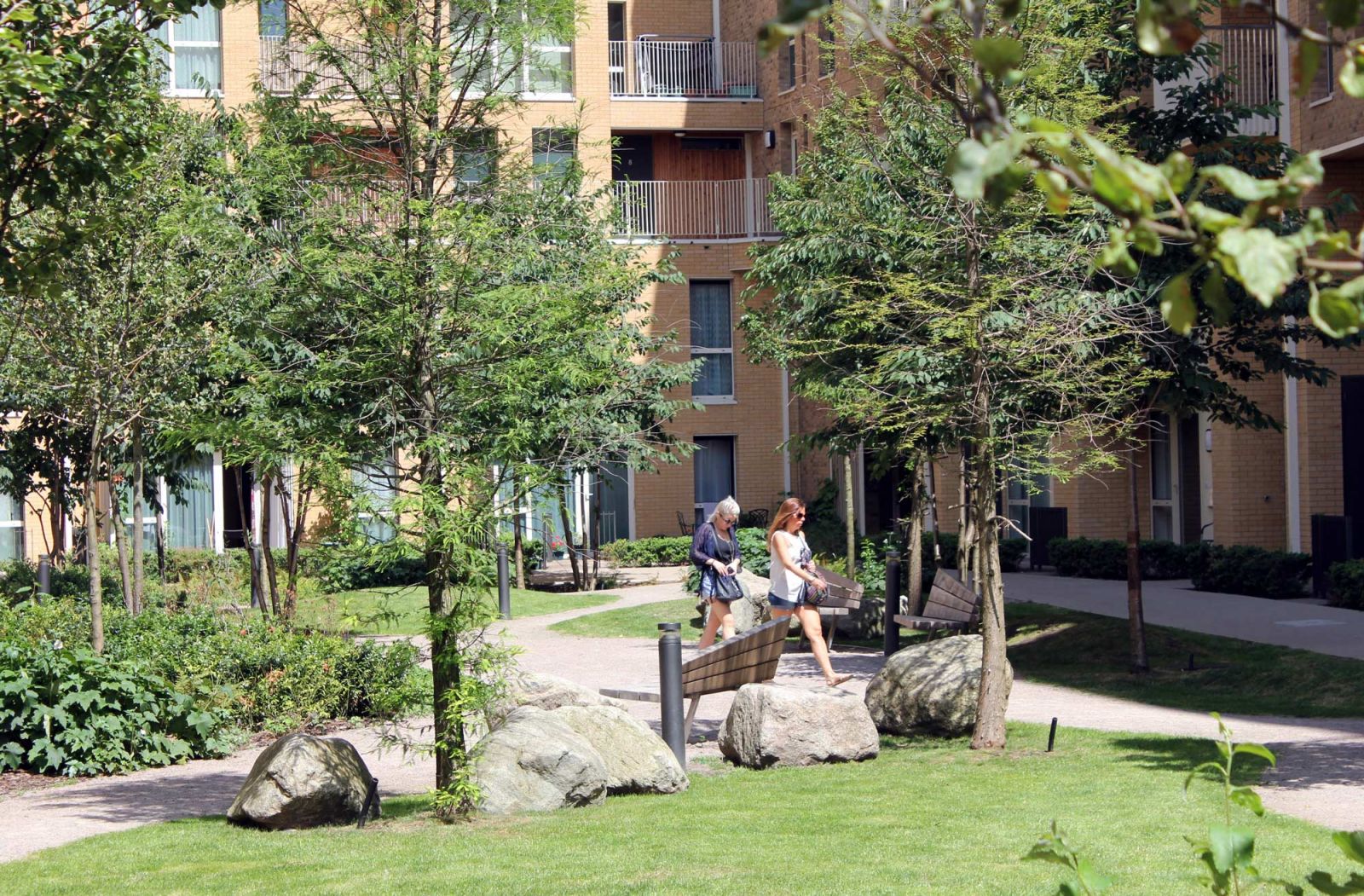 倫敦圣安德魯斯高密度住宅區景觀設計