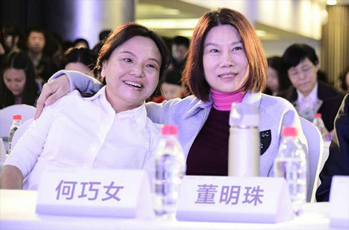 何巧女的"風頭"