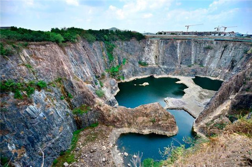 日本留下的戰爭遺址經改造成最獨特的酒店