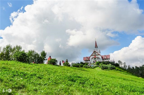 哈爾濱伏爾加莊園：俄羅斯文化為主題的園林
