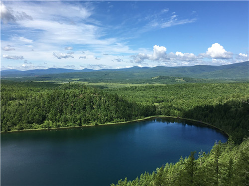 內蒙古阿爾山森林公園駝峰嶺天池