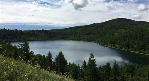 內蒙古阿爾山森林公園駝峰嶺天池