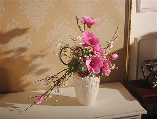 學會這5種插花技巧，讓你的居室賞心悅目
