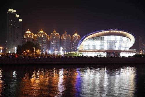 大連星海廣場——亞洲最大的城市廣場