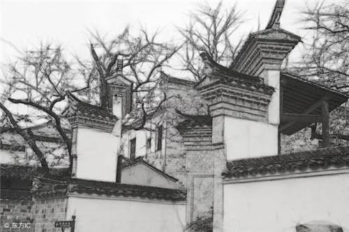 千城一色 斷崖城市文化該去何處續接