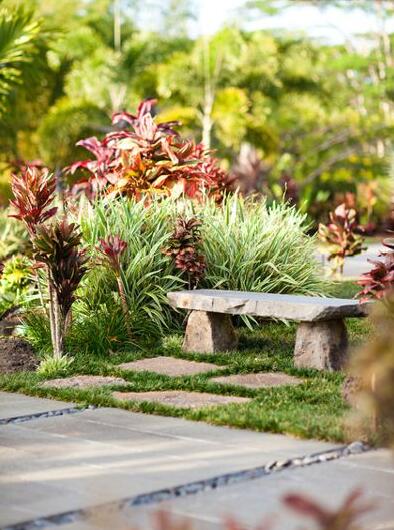 充滿藝術氣息的花園:帶有雕塑感的石頭