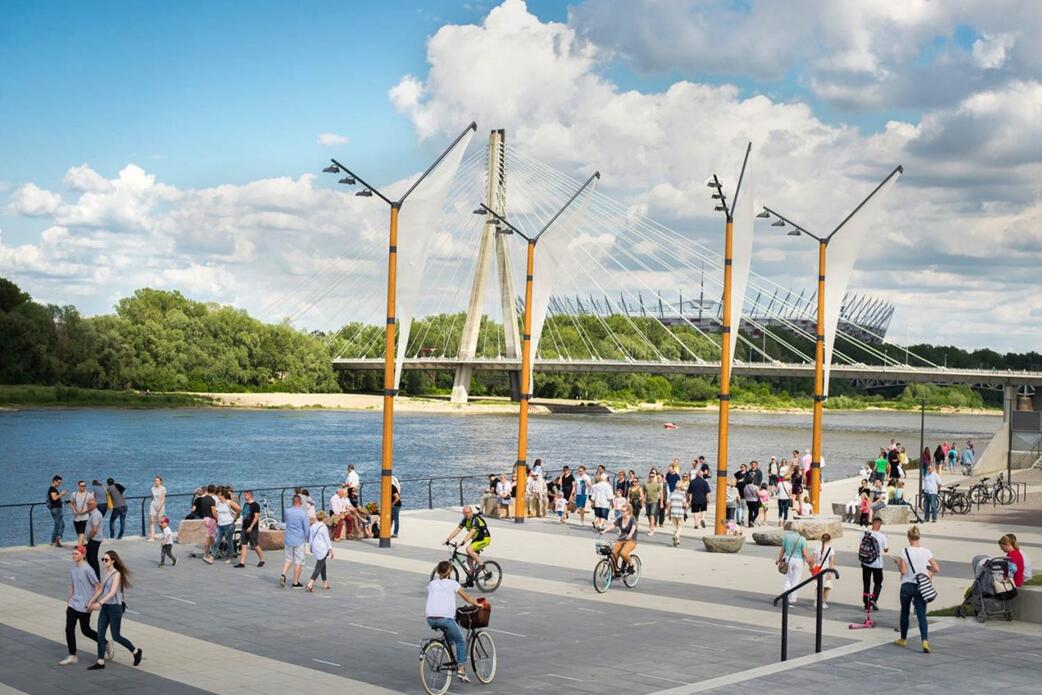 連續(xù)的帶狀空間:華沙維斯瓦河濱河景觀大道