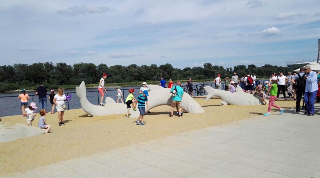 連續(xù)的帶狀空間:華沙維斯瓦河濱河景觀大道