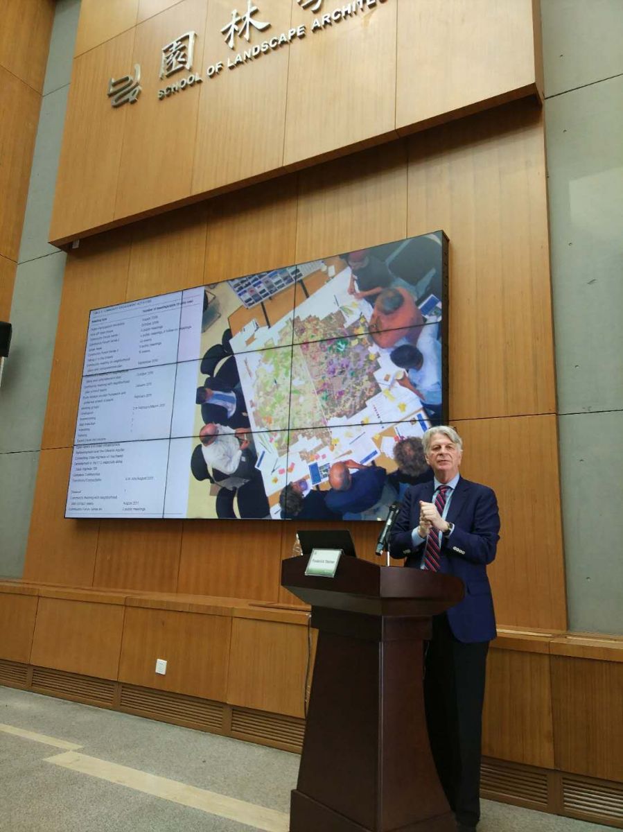 弗雷德里克?斯坦納：人類世中的生態智慧