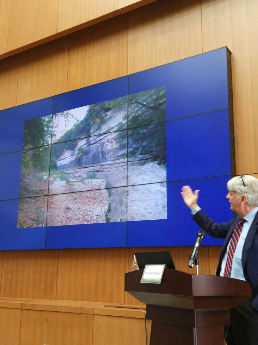 弗雷德里克?斯坦納：人類世中的生態智慧